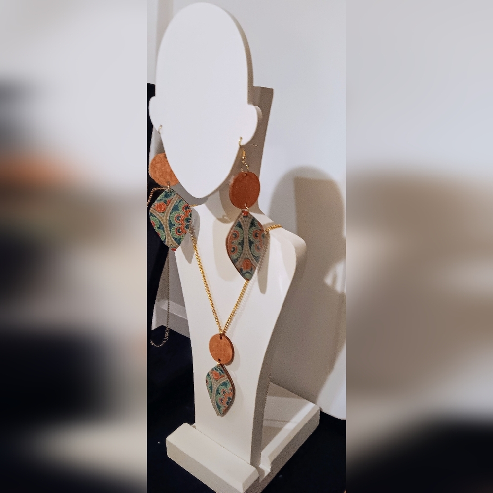 Multicolor Necklace Set by Skye's in